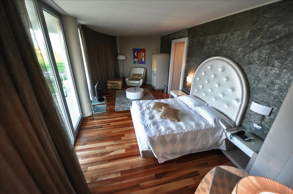 Hotel Abitalia Tower Plaza - Jsuite