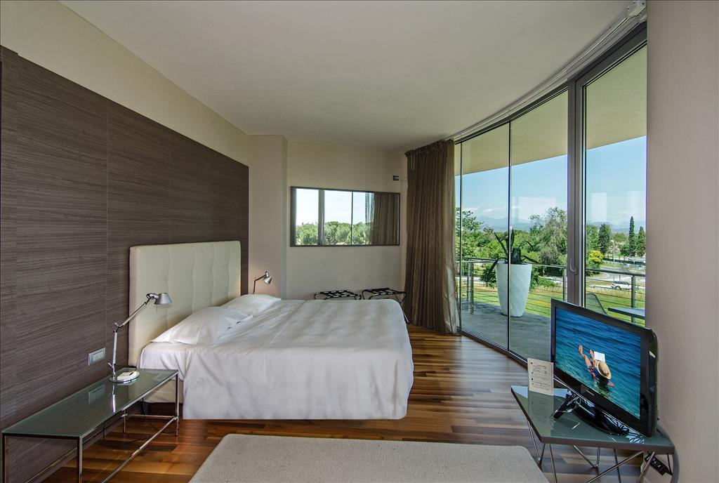 Hotel Abitalia Tower Plaza - Jsuite