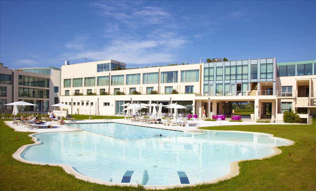 Hotel Abitalia Tower Plaza - Piscina