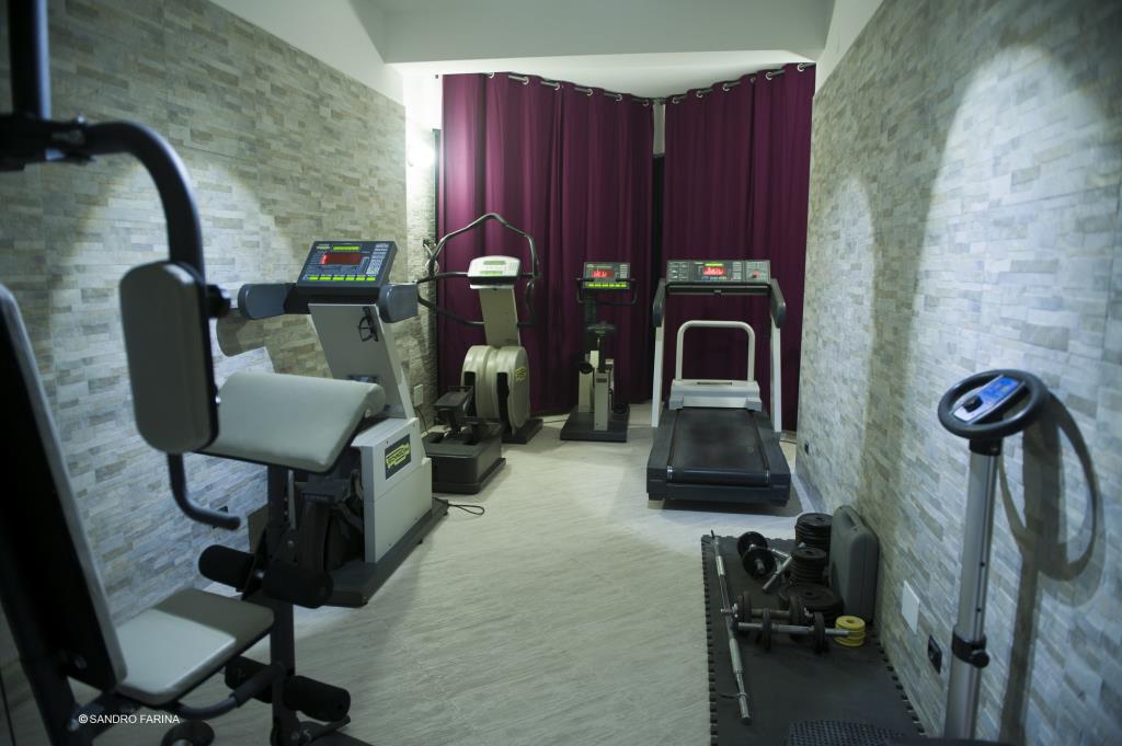 Hotel Accord Le Rose - Palestra