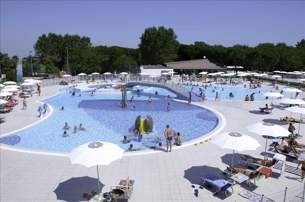 Camping  Adriano - Piscina