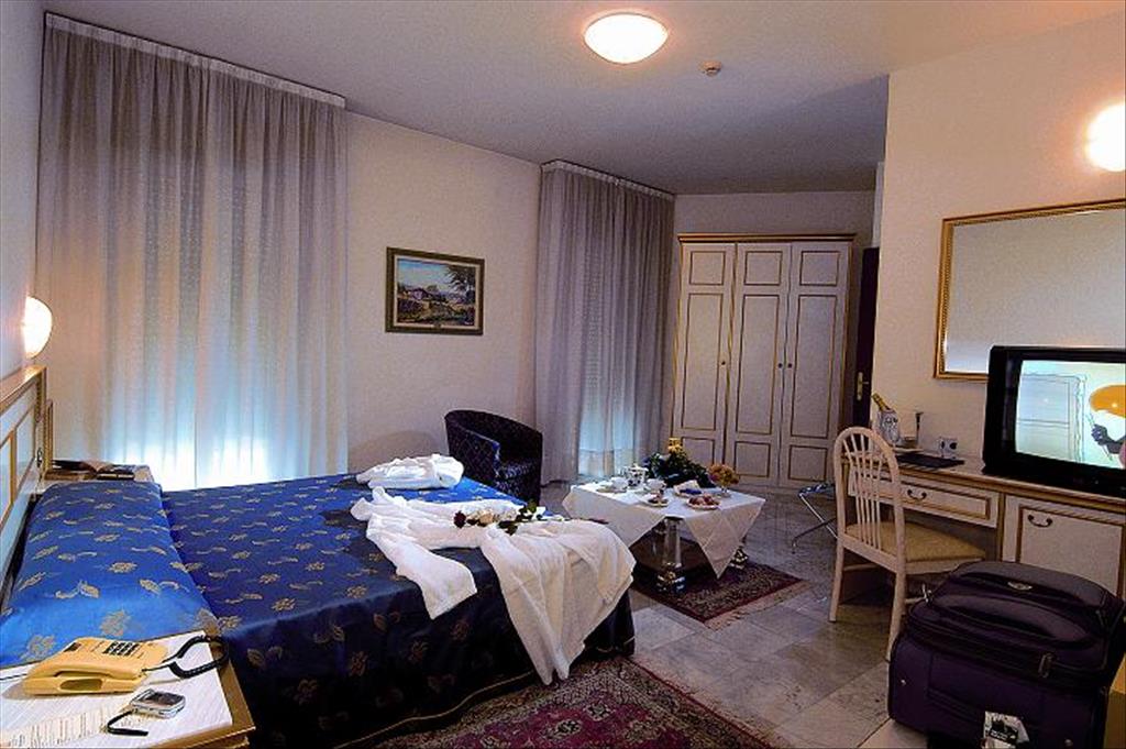 Hotel Alexander Palace - Camera