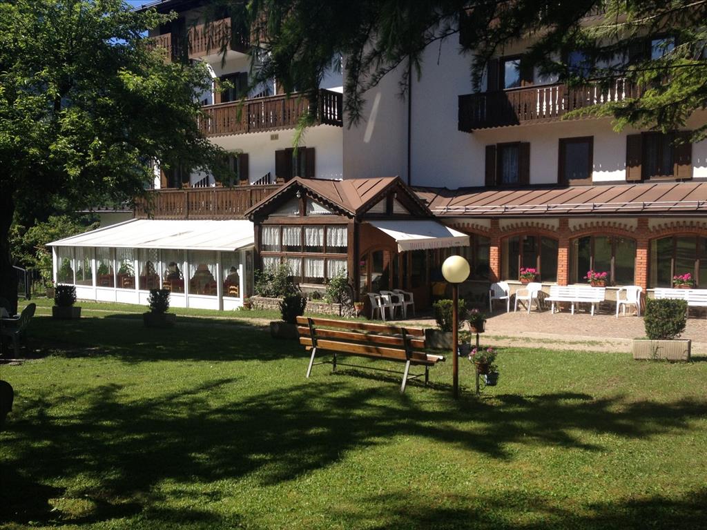 Hotel Alle Rose - Esterno