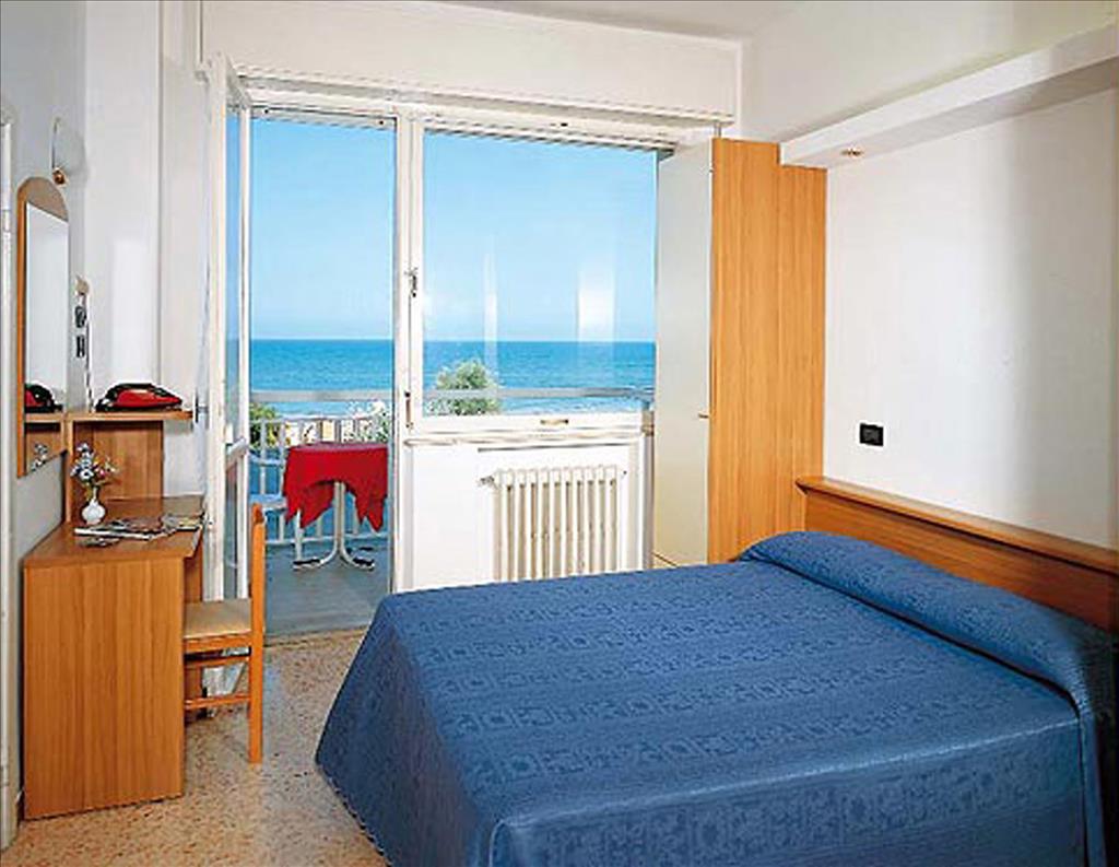 Hotel Ambasciatori  - Camera