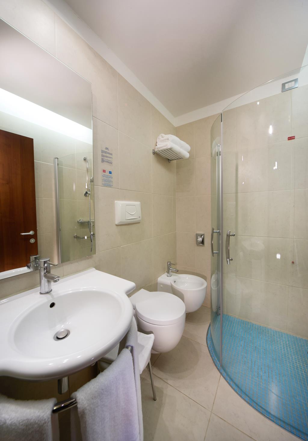 Hotel Ambasciatori e Delfino - Camera