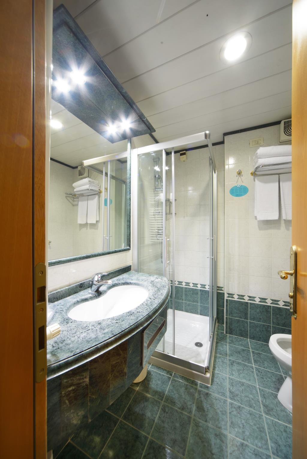 Hotel Ambasciatori e Delfino - Camera