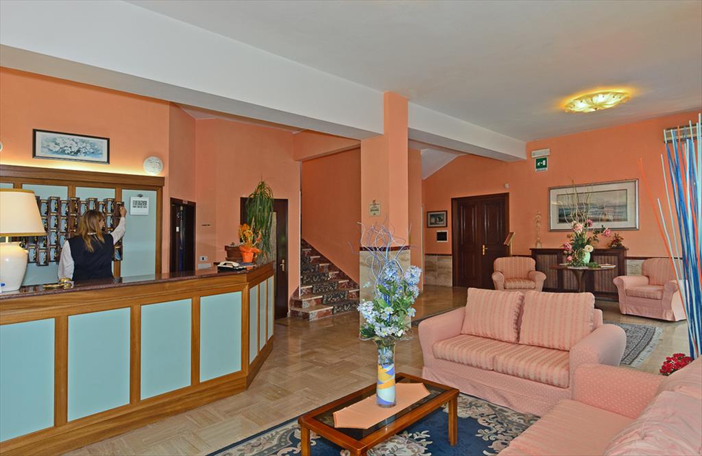 Hotel Areion - Receptioni