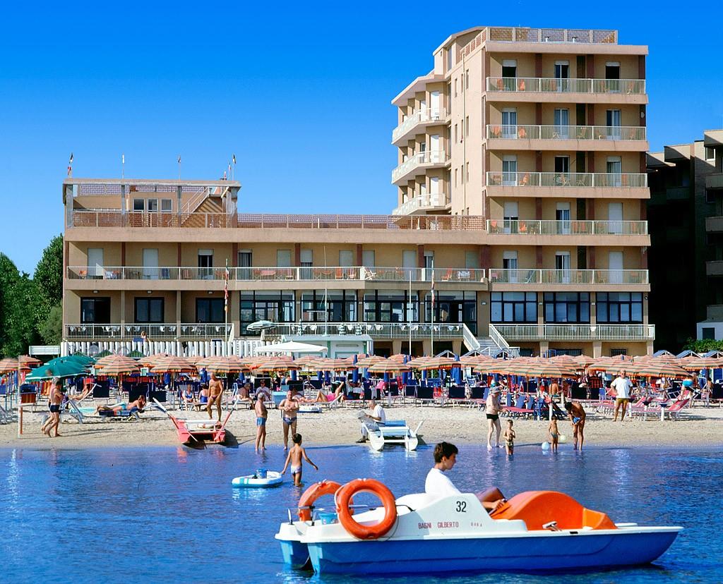 Hotel Astoria - Esterno
