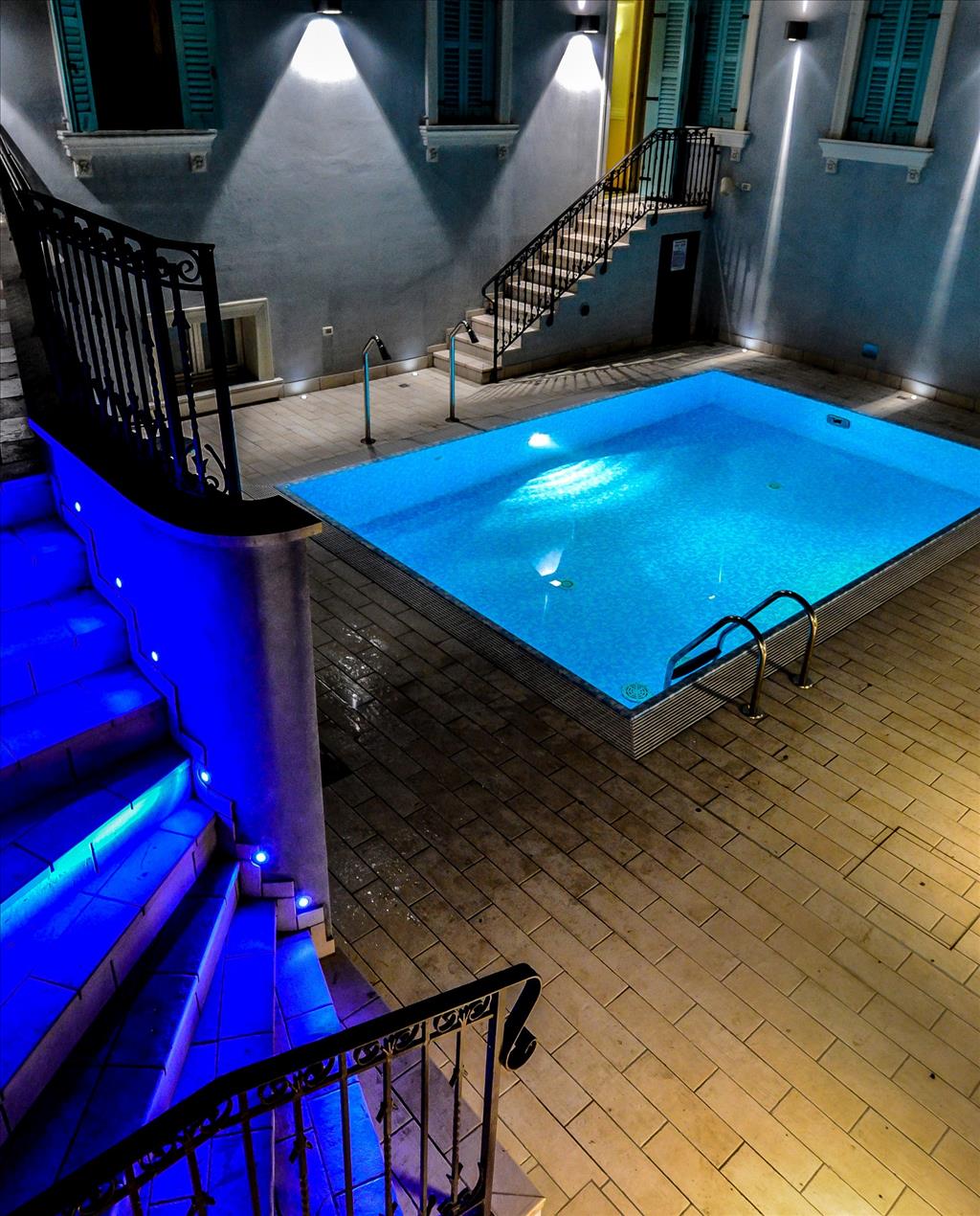 Hotel Atelier Classic - Piscina