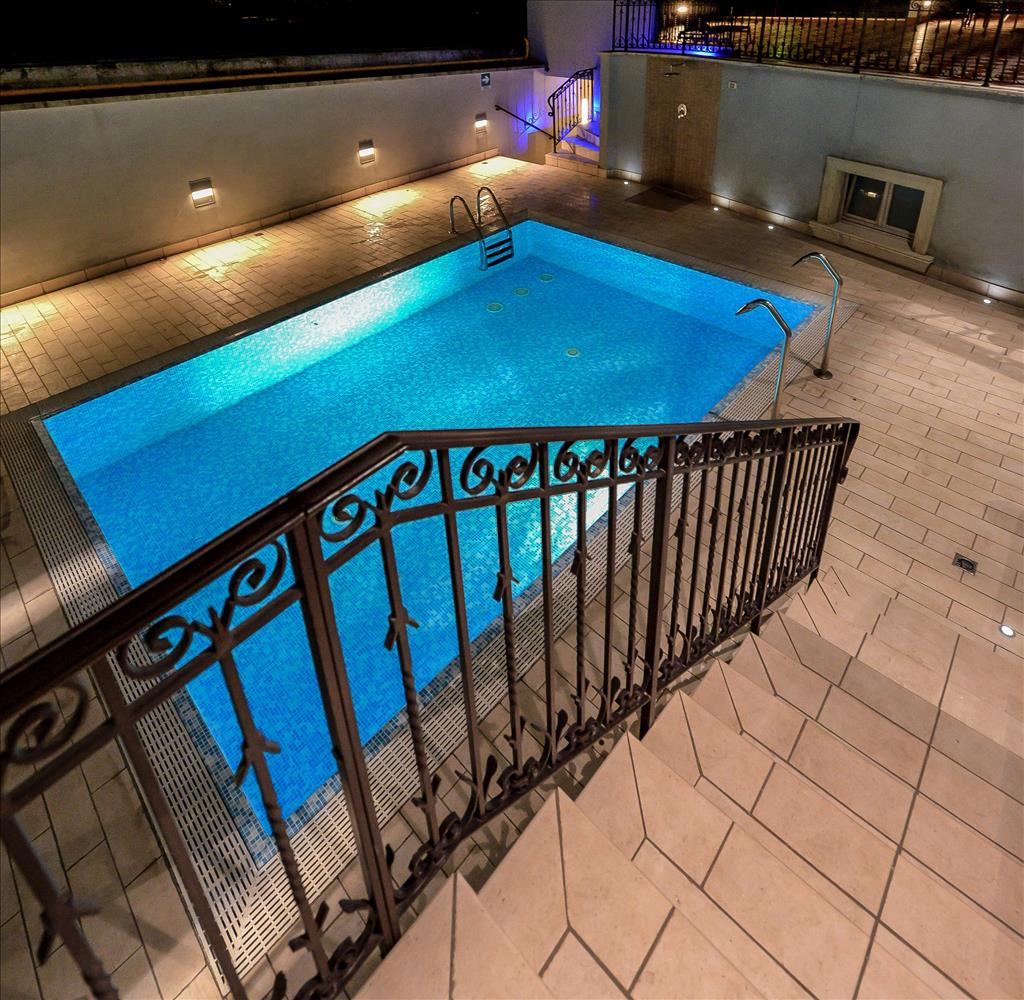 Hotel Atelier Classic - Piscina