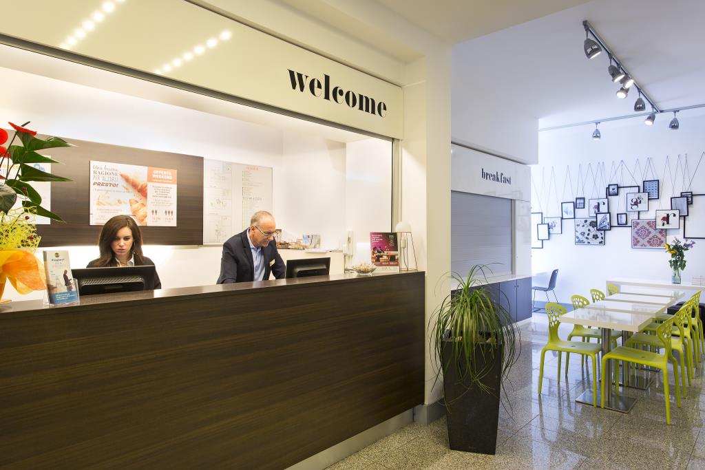 Hotel B&B Verona Sud - Reception