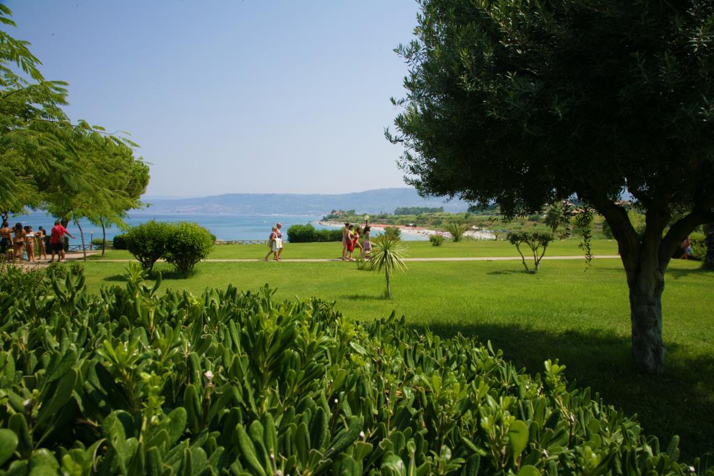 Villaggio Baia della Rocchetta - Giardino