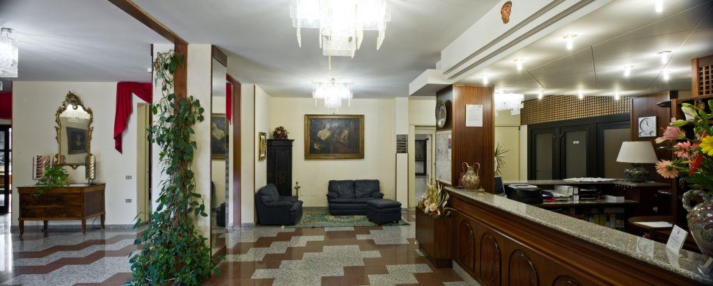 Hotel Beniamino Ubaldi - Hall