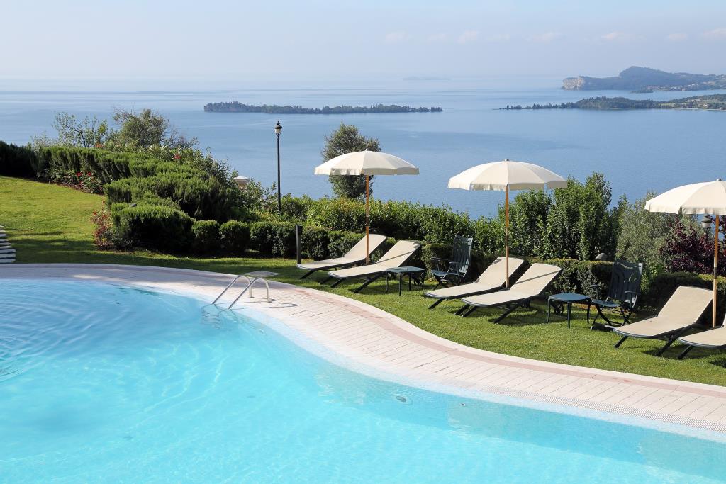 Residence Borgo degli Ulivi - Piscina
