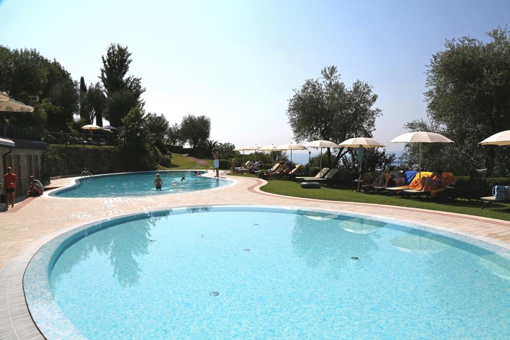 Residence Borgo degli Ulivi - Piscina