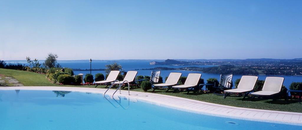 Residence Borgo degli Ulivi - Piscina