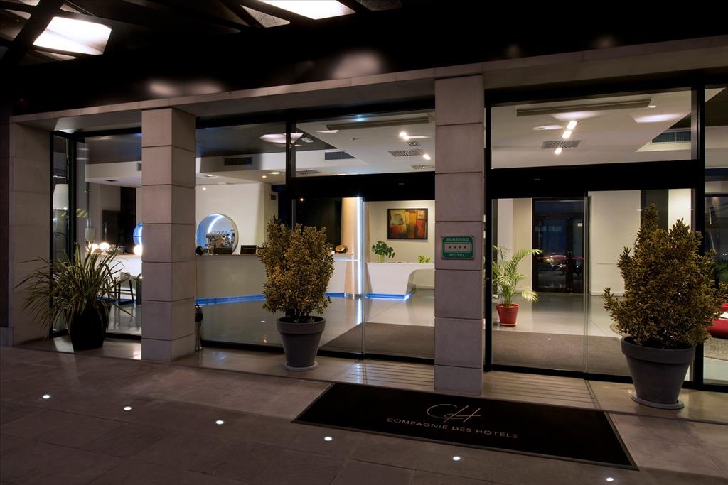 Hotel CDH Milano Niguarda - Entrata