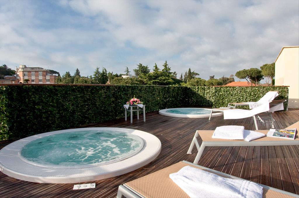 Hotel Cardinal St Peter - Piscina