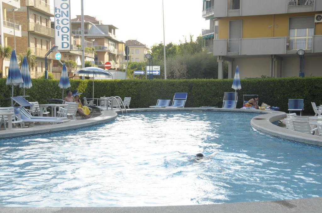 Hotel Concord - Piscina