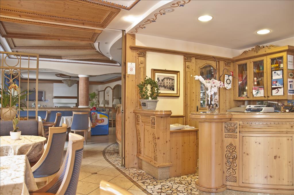 Hotel Corona Wellness - Reception