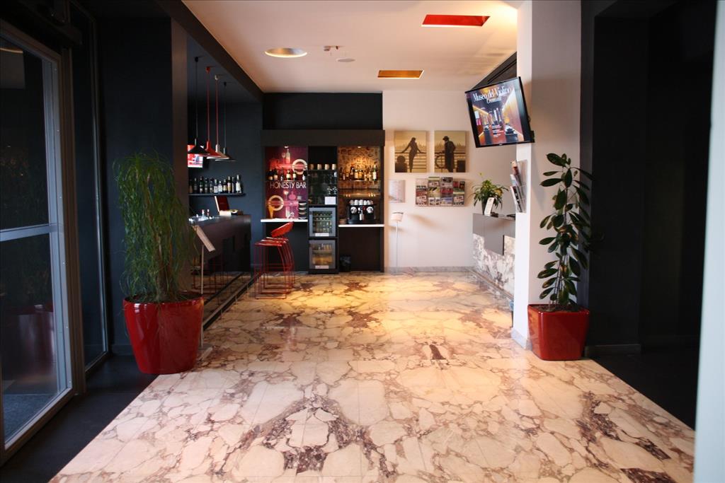 Hotel Cremona Hotels - Continental, Impero, Dellearti - Bar