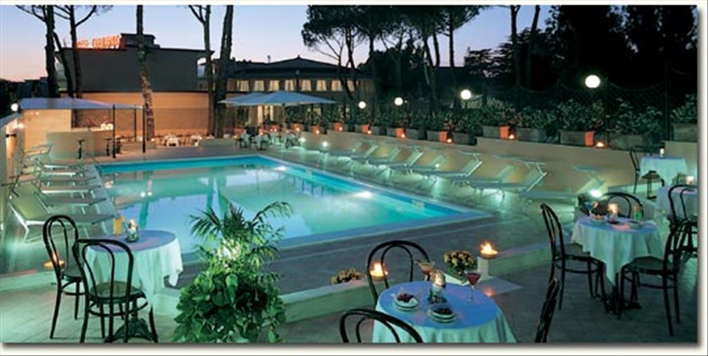 Hotel Cristoforo Colombo - PiscinaEsterna