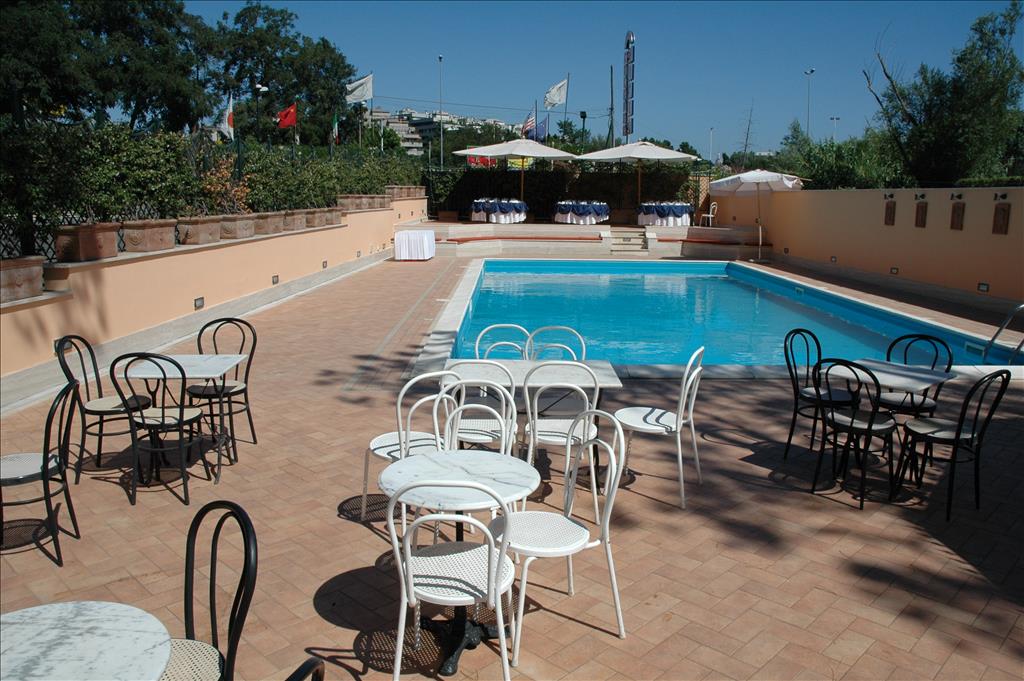 Hotel Cristoforo Colombo - PiscinaEsterna