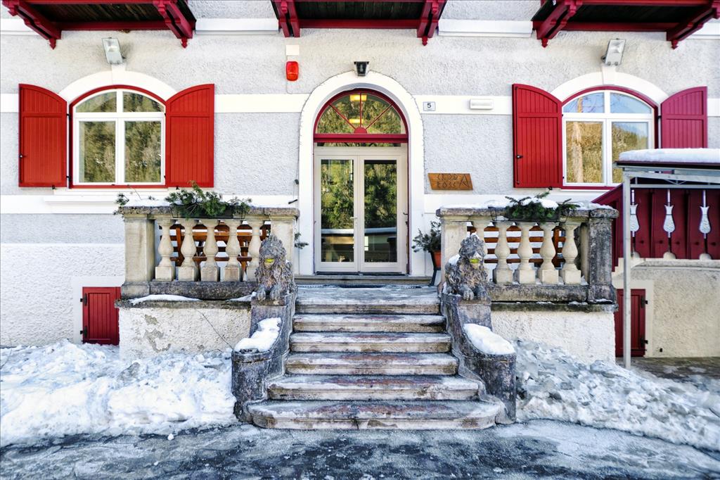 Hotel Croda Rossa - Esterno