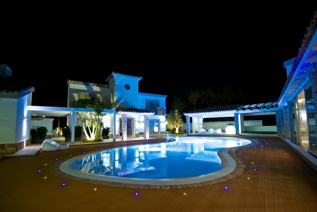 Hotel Eliantos - Piscina