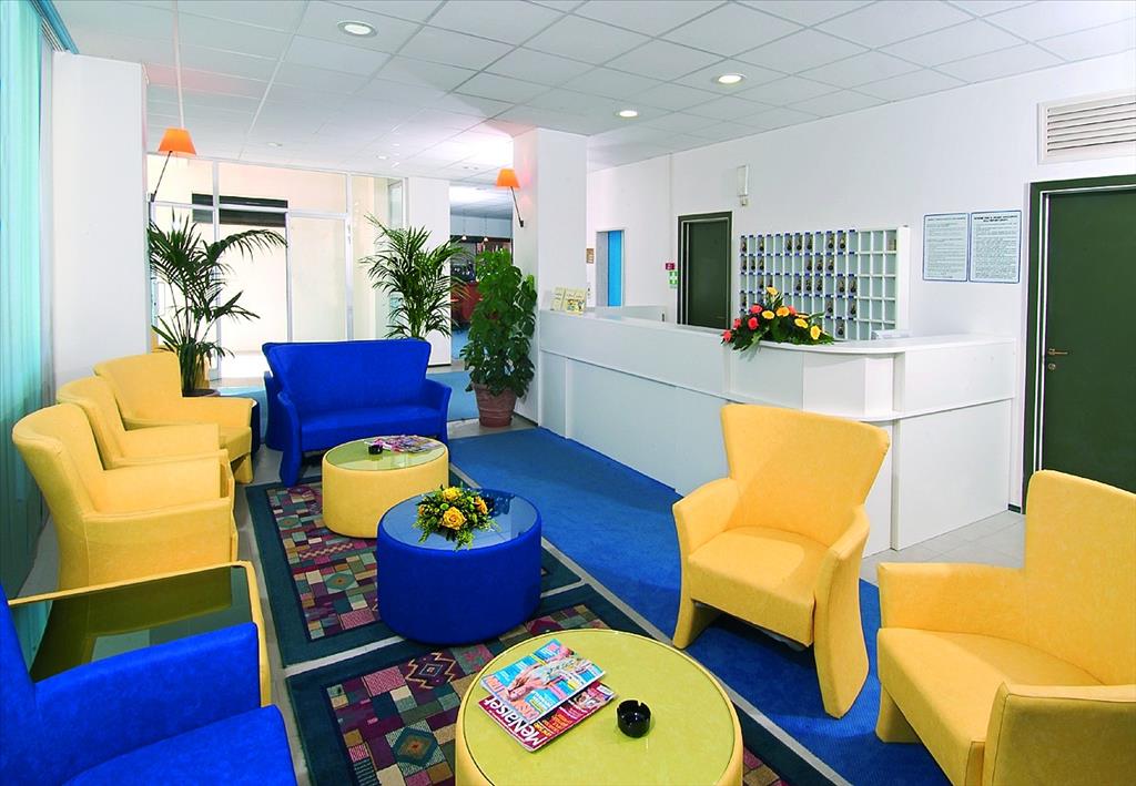 Hotel Embassy - Hall