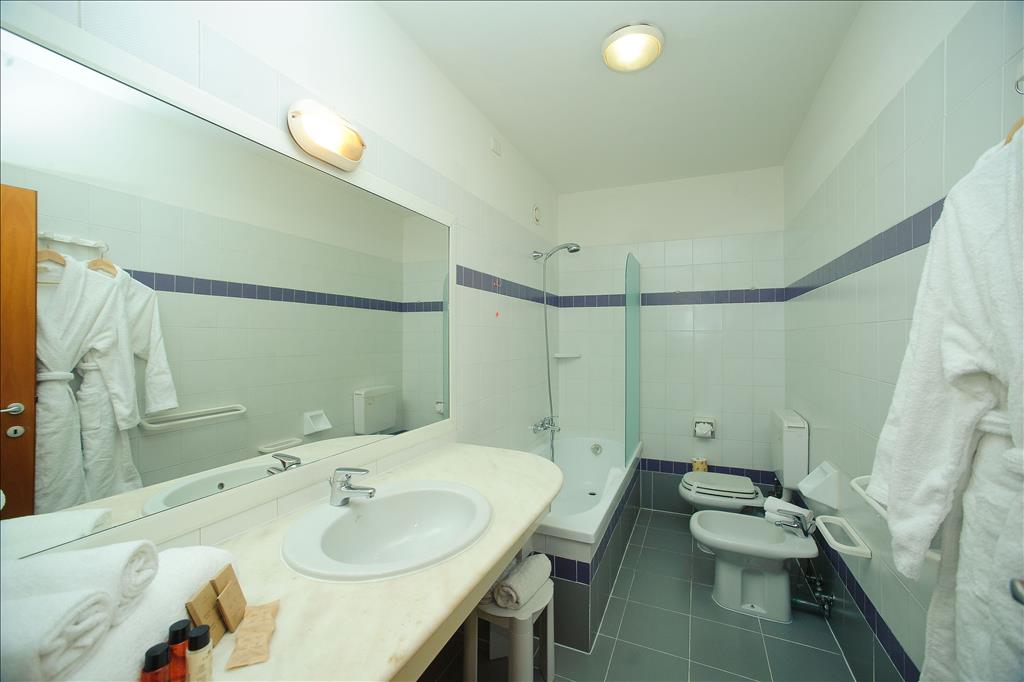 Hotel Executive - Bagno