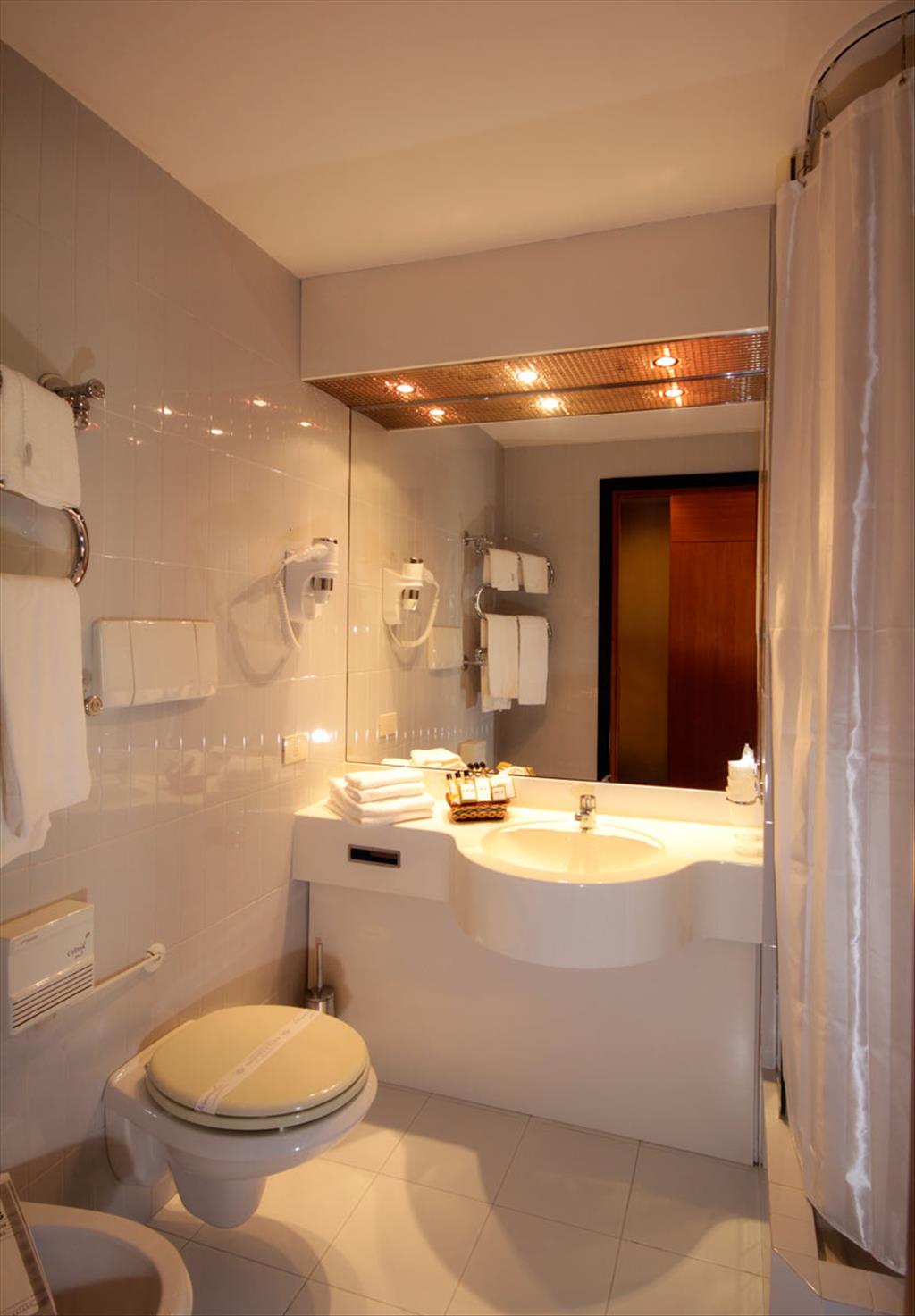 Hotel Executive - Bagno