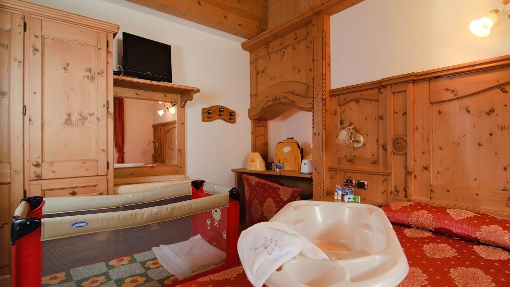 Hotel Family La Perla  - Camera