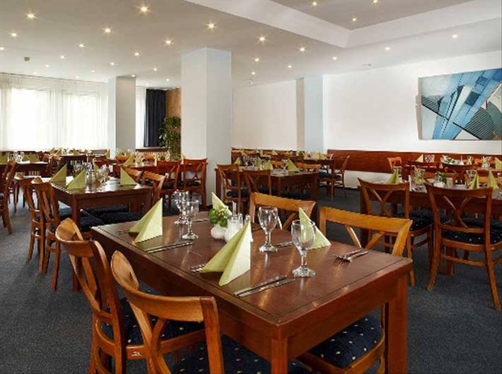 Hotel Fortuna West - Ristorante