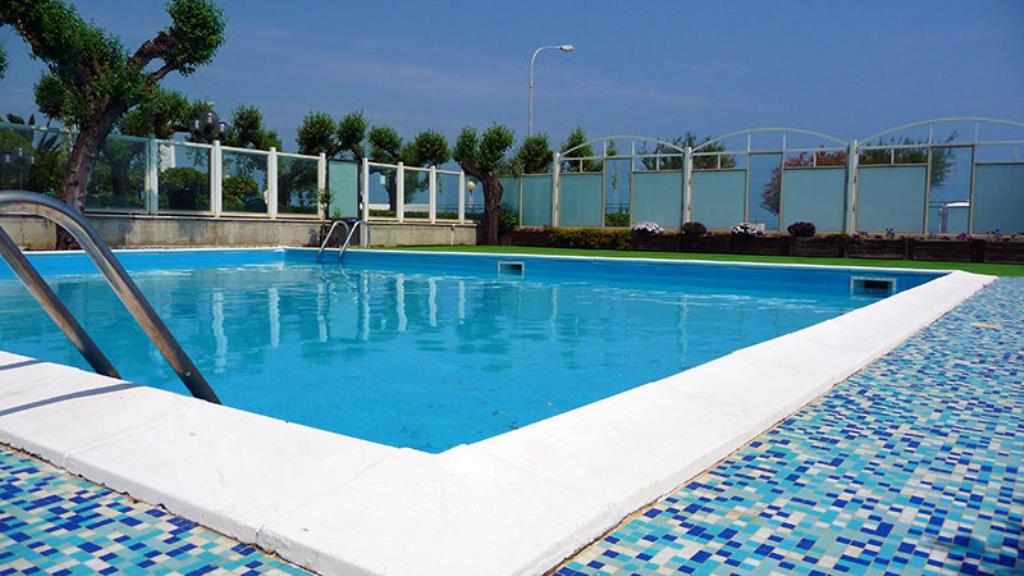 Hotel Gabbiano - Piscina