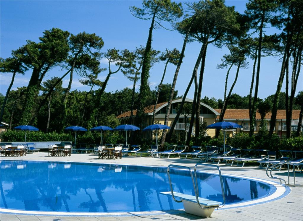 Villaggio Green Park - PiscinaEsterna