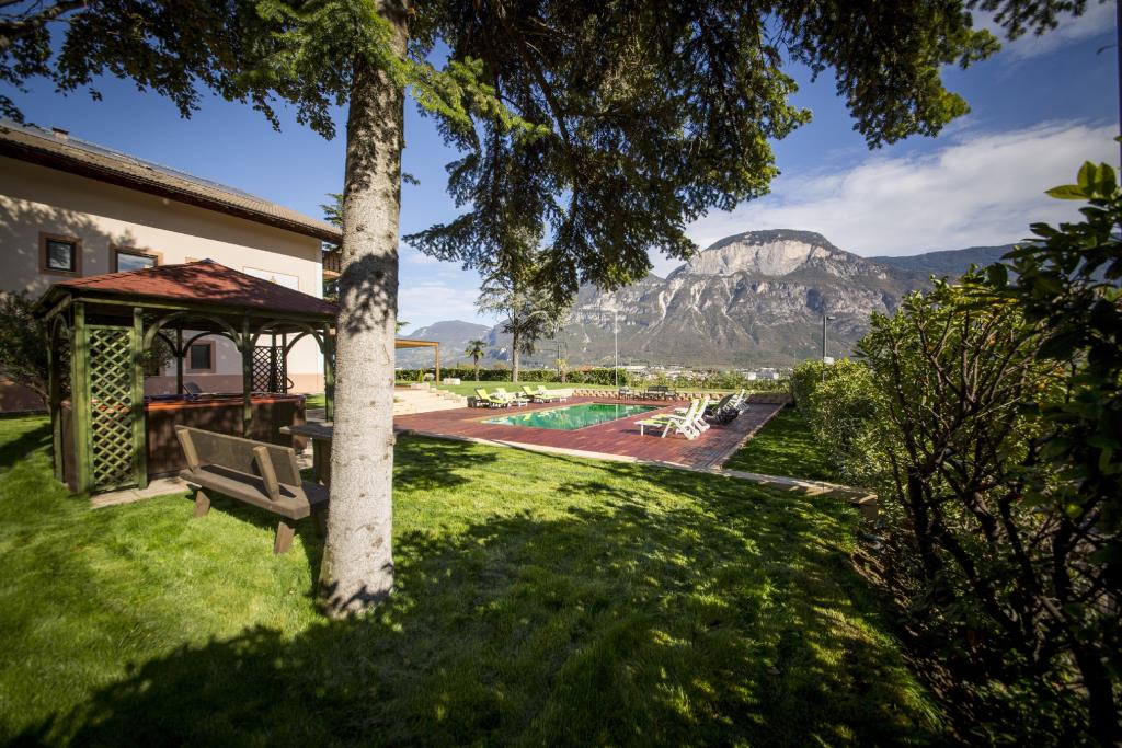 Park Hotel Magrè - Giardino