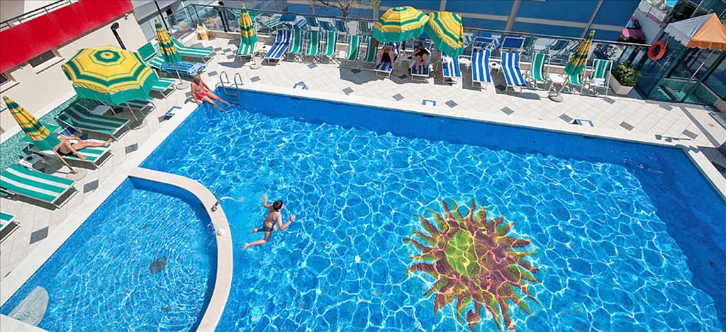 Hotel Kennedy - Piscina