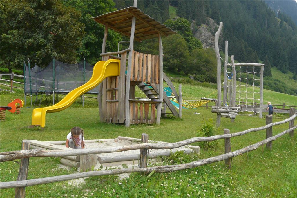 Hotel Larchhof - ParcoGiochiMalga