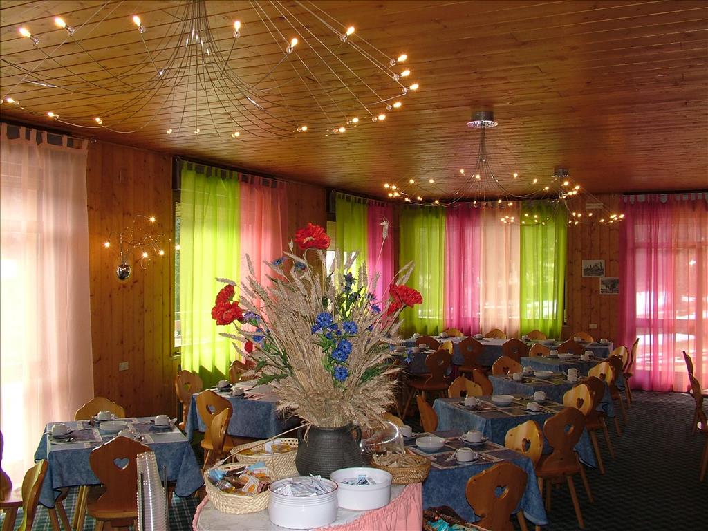Hotel Latemar - SalaColazione