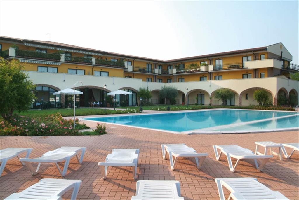 Residence Le Terrazze sul Lago  - Esterno