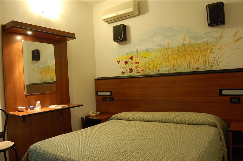 Hotel Leonardo - Camera