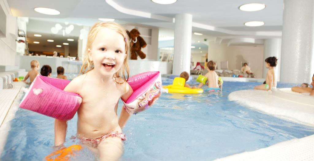 Hotel Lifeclass Hotels - Riviera / Mirna / Neptun / Apollo - PiscinaBambini