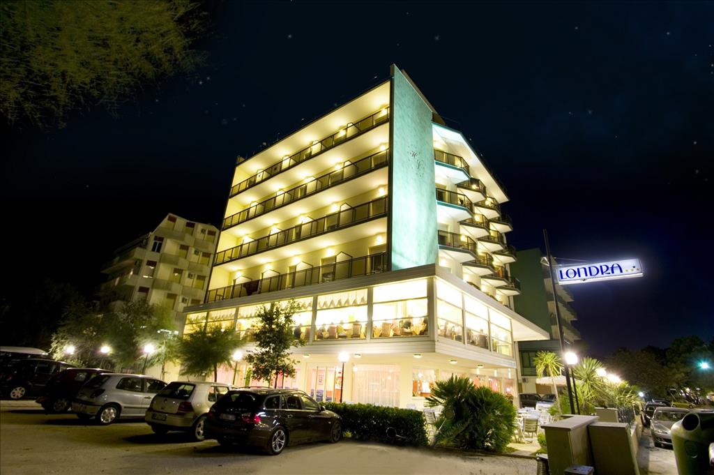 Hotel Londra - EsternoNotte