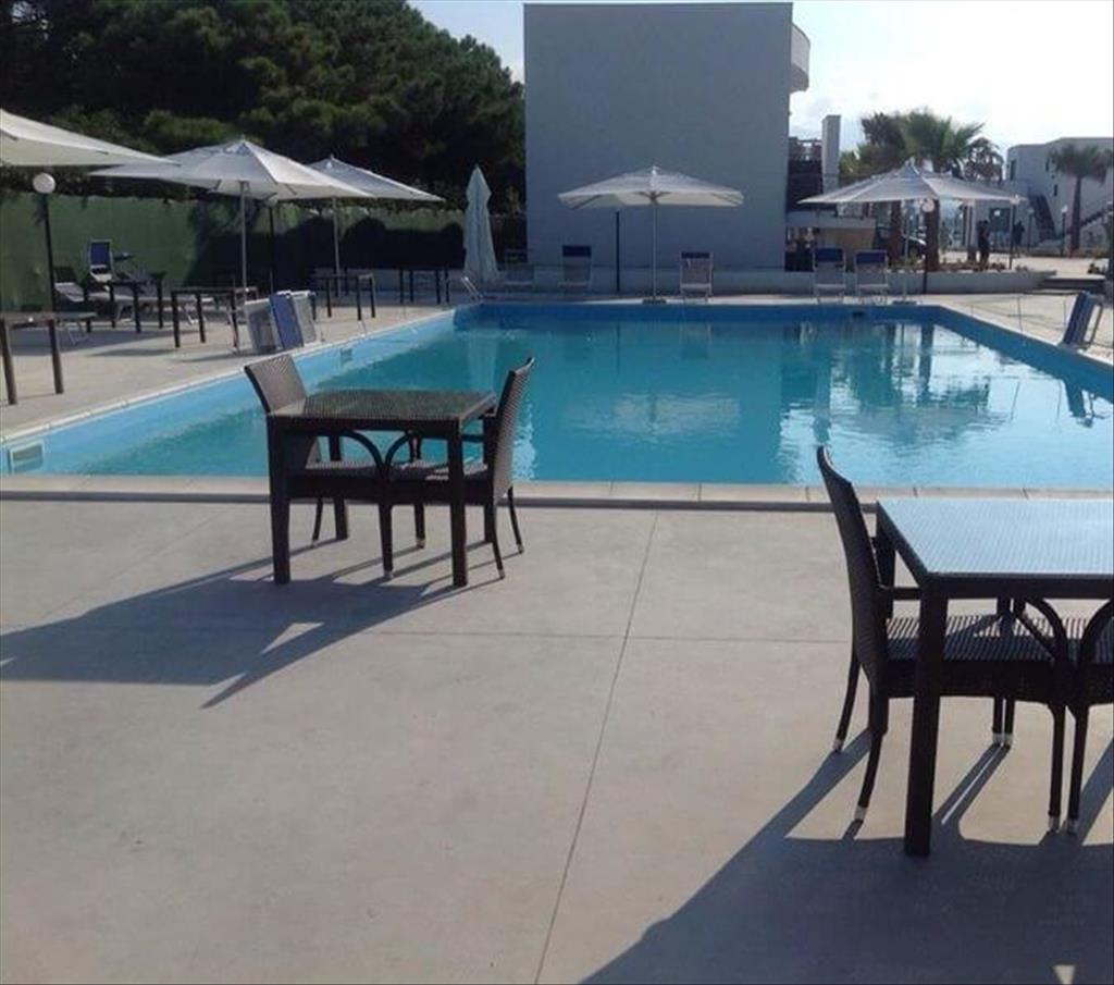Hotel MEDEA BEACH RESORT - Piscina
