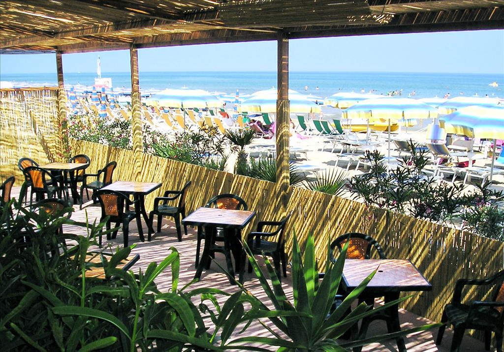 Residence Hotel Marechiaro - BarSpiaggia