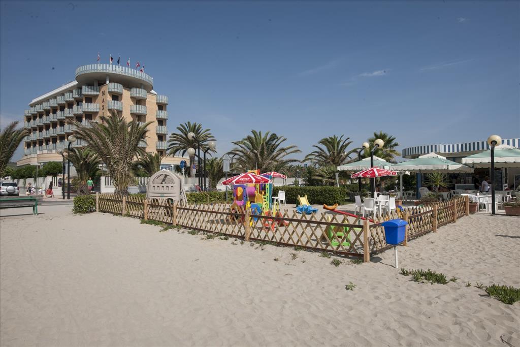 Hotel Maxim's - Spiaggia