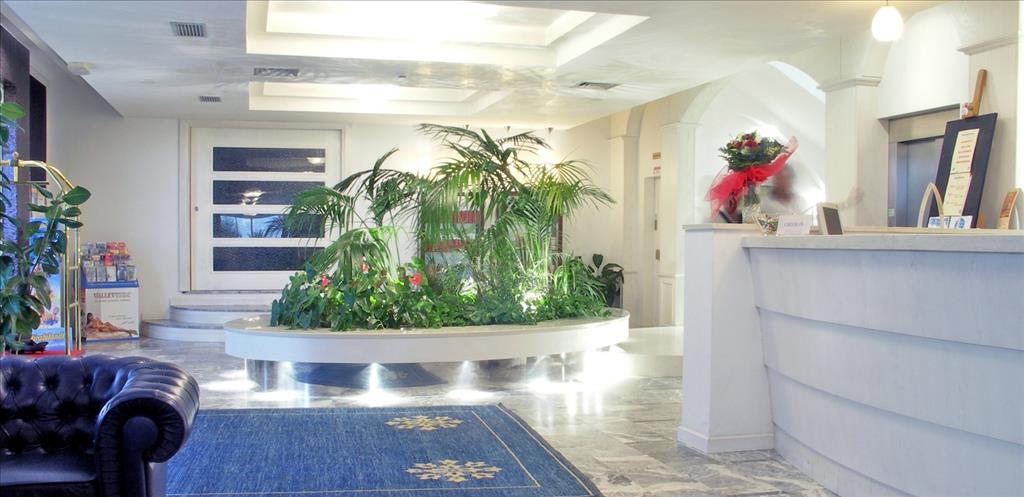 Hotel Metropolitan - Reception