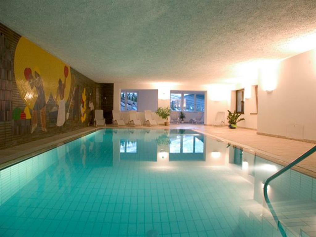 Hotel Mitterplarserhof - Piscina