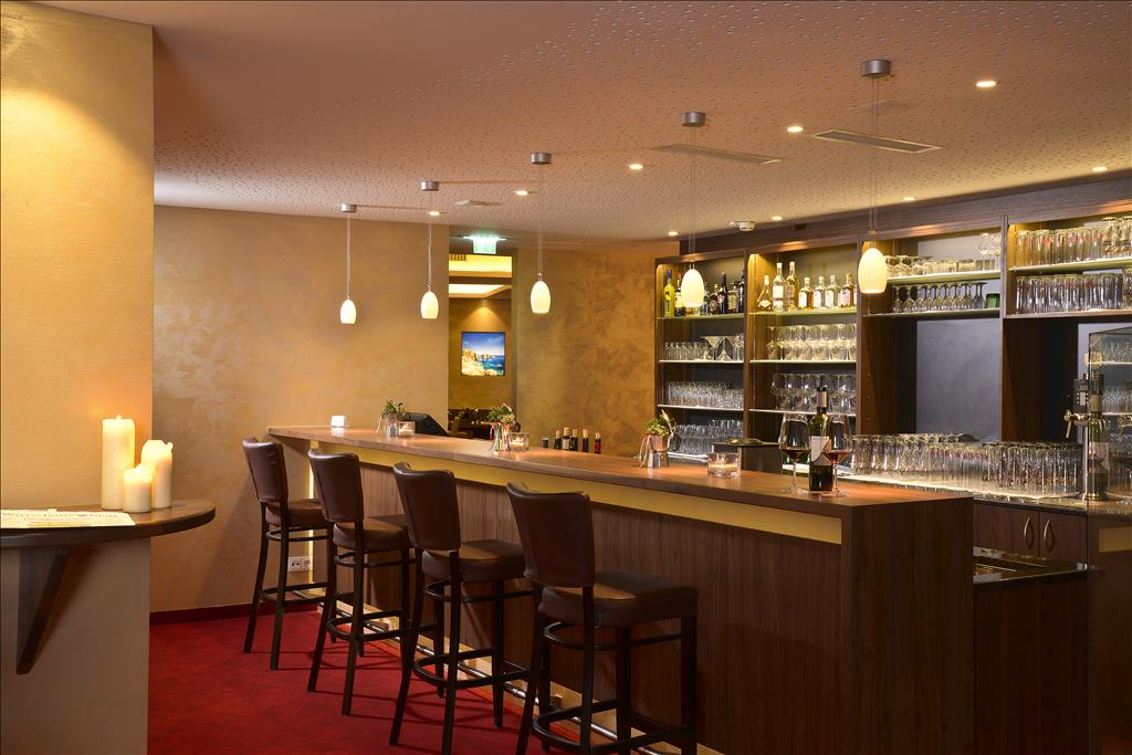 Hotel Momentum - Bar